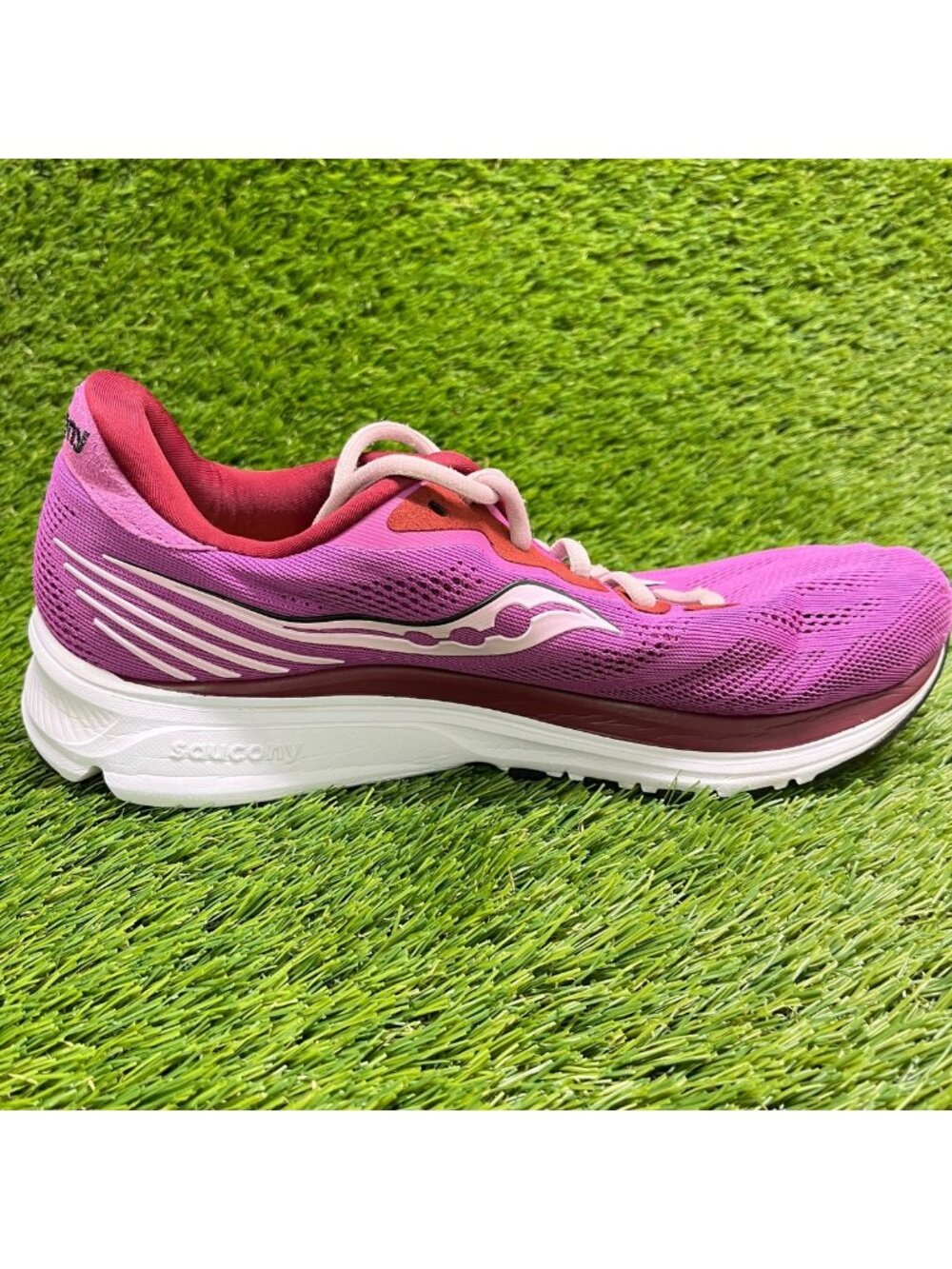 Saucony Ride 14 Womens Size 10 Purple Pink White Athletic Running Shoes Sneakers